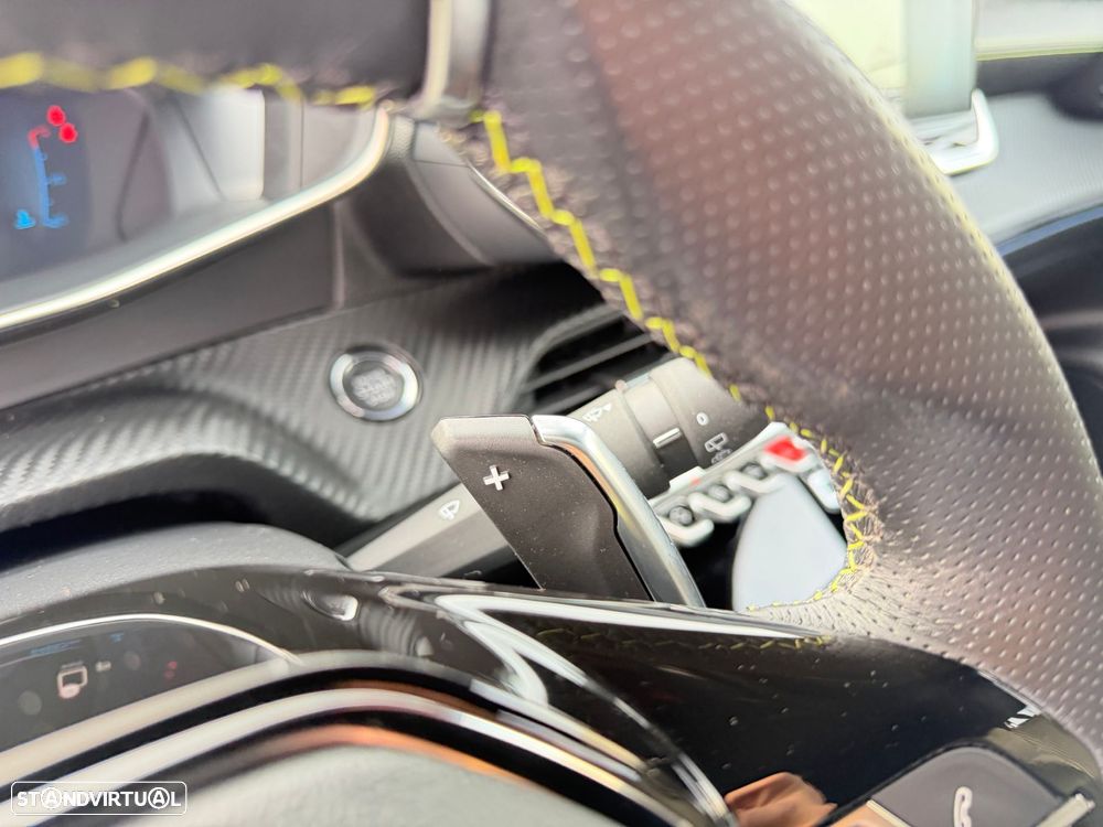 Peugeot 2008 1.2 PureTech GT Pack EAT8 - 26
