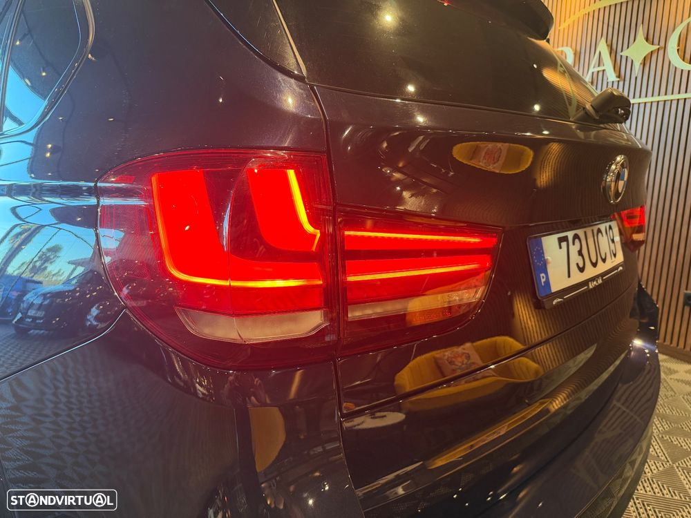 BMW X5 25 d sDrive Pack M - 12