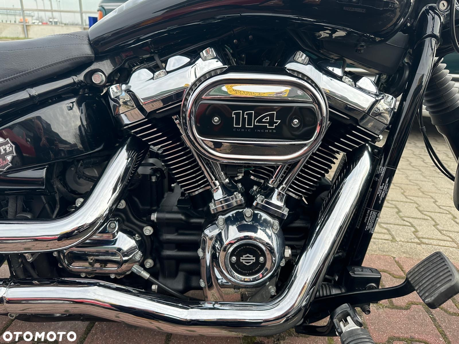 Harley-Davidson FXSB Breakout - 13