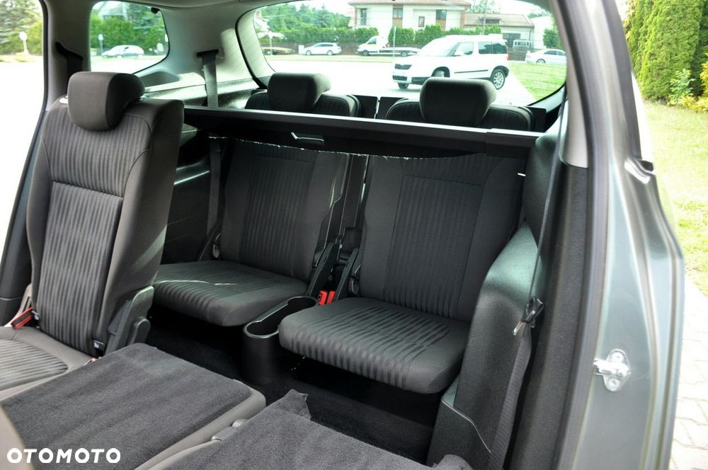 Opel Zafira - 20