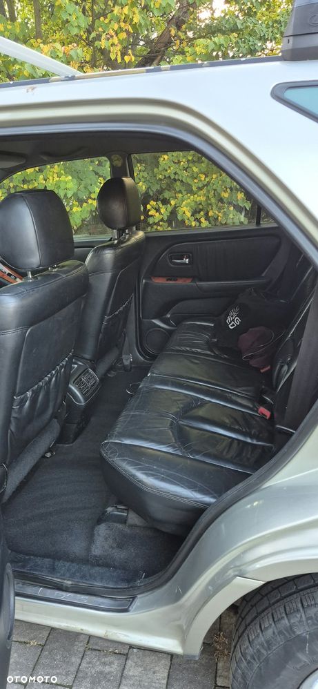 Lexus RX - 9