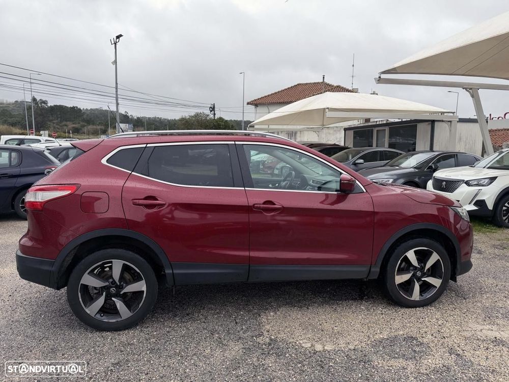 Nissan Qashqai 1.5 dCi N-Connecta 18 - 8