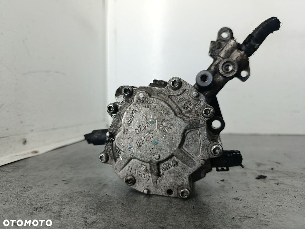 POMPA VACUM VW POLO IV FL 9N 038145209C BOSCH 1.4 TDI - 1