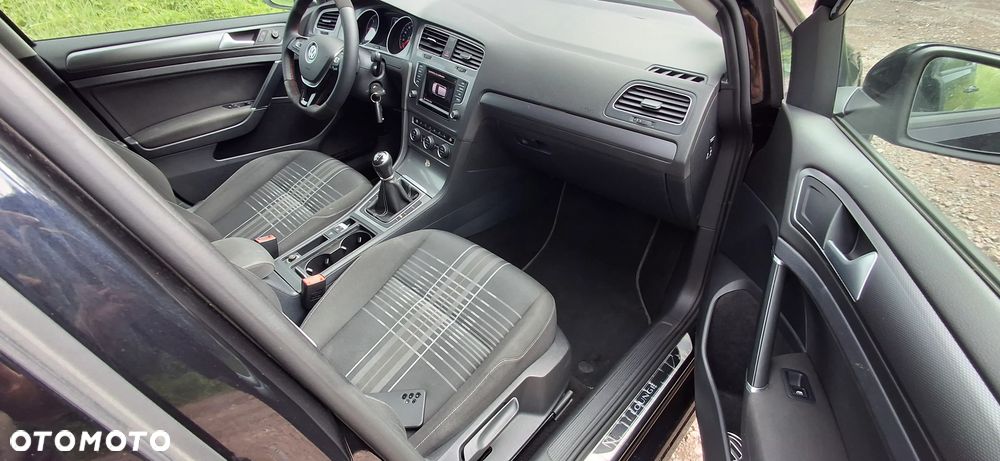 Volkswagen Golf 2.0 TDI BlueMotion Technology Lounge - 14
