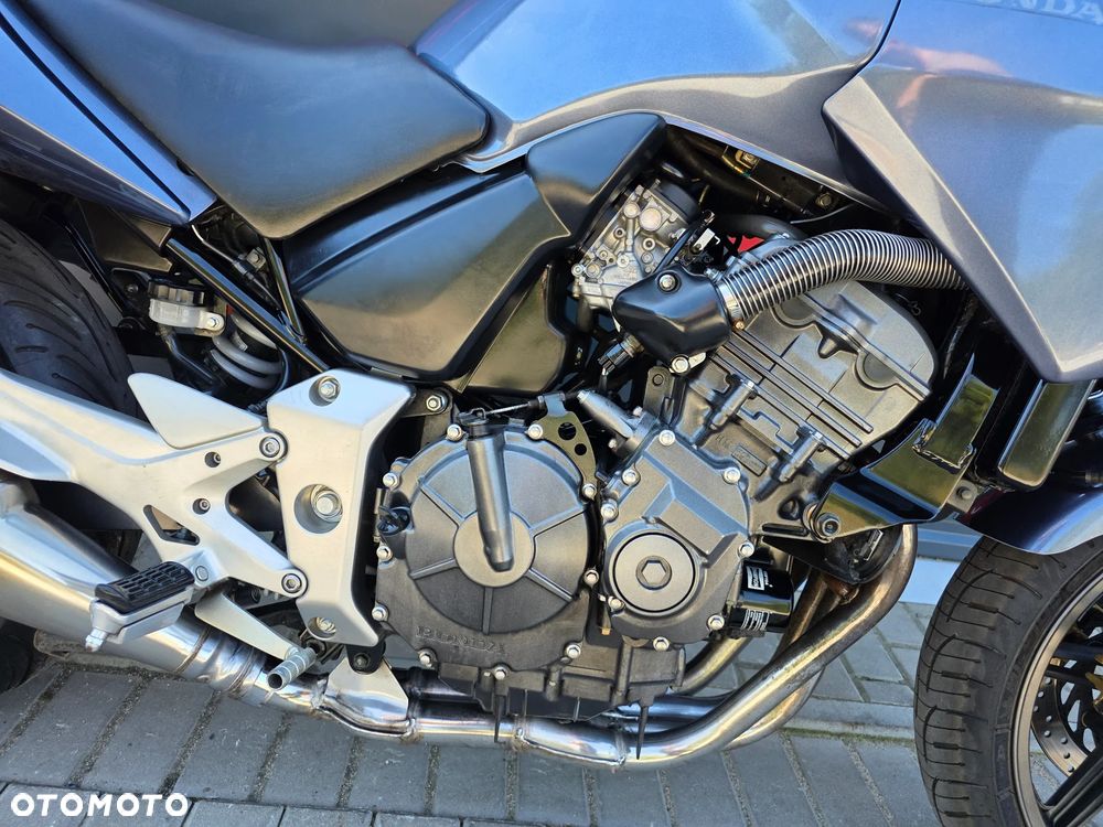 Honda CBF - 32