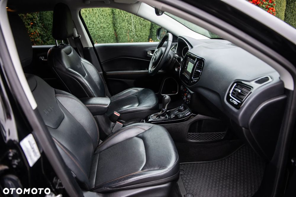 Jeep Compass 1.4 TMair Limited 4WD S&S - 27