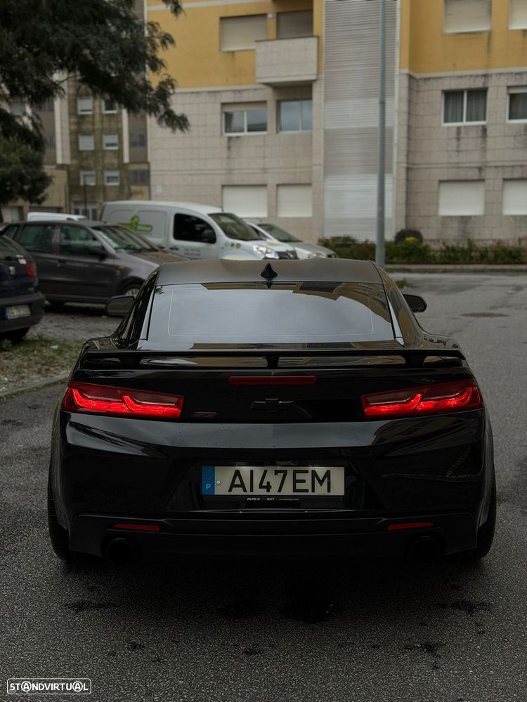 Chevrolet Camaro 2.0 Aut. - 28