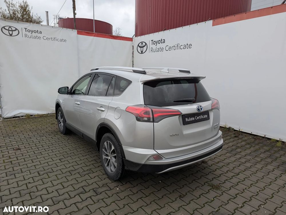 Toyota RAV4 2.5 VVT-i 4x4 Luxury - 6