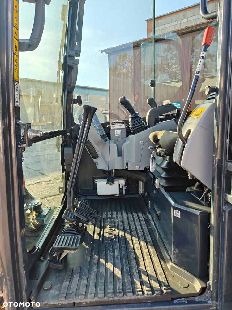 Kubota KX027-4 - 26