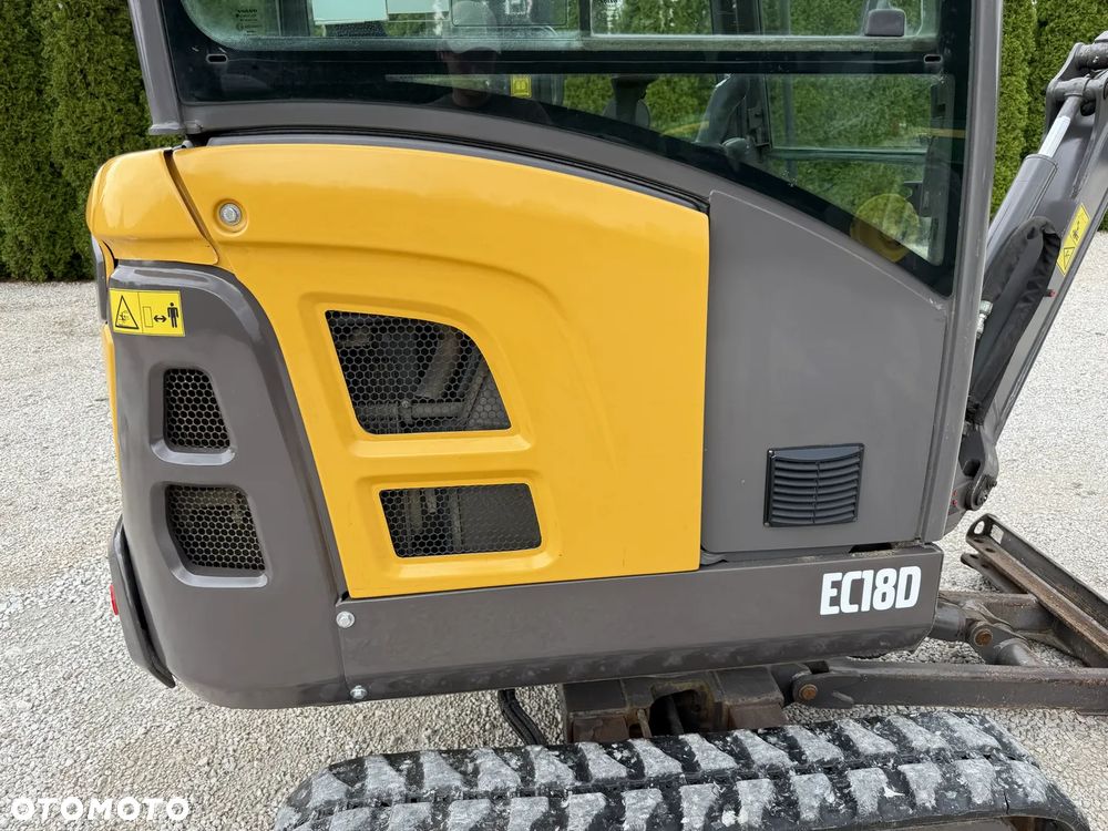 Volvo EC18D EC 18 D / Z NIEMIEC / PIĘKNA / POWERTILT / 2017 ROK / ORYGINAŁ / 15 16 17 20 22 301.6 301.8 VIO PC KX 018 19C 16C 18-3 - 26
