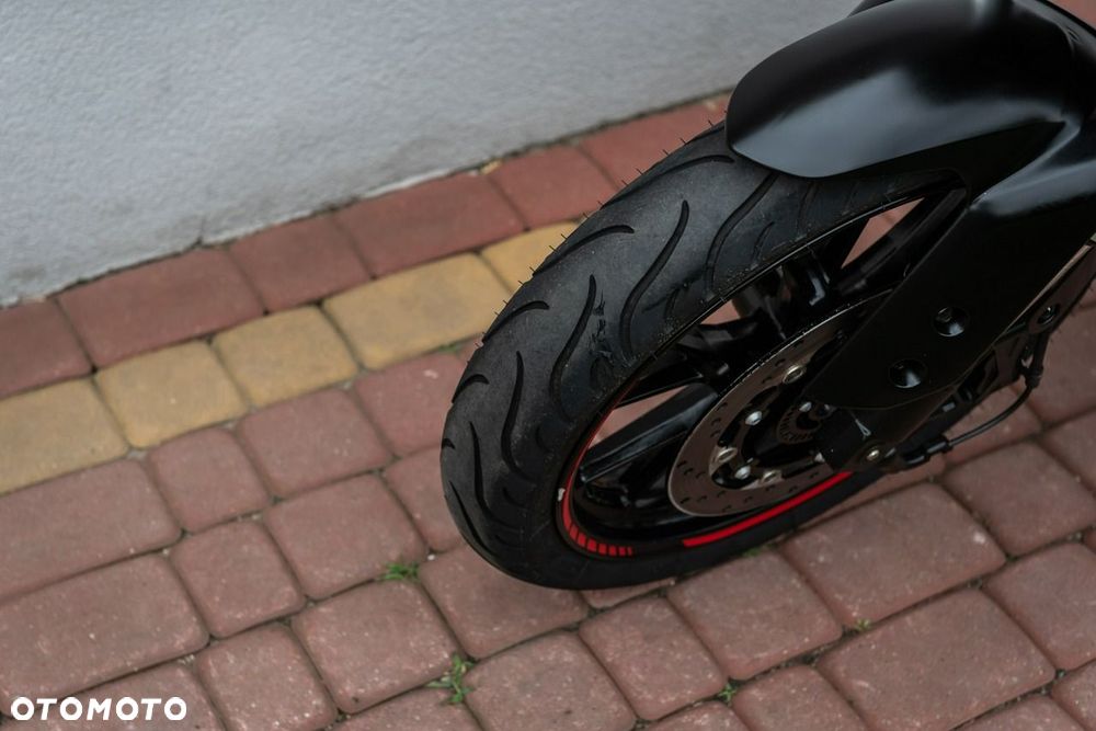 Yamaha MT - 11