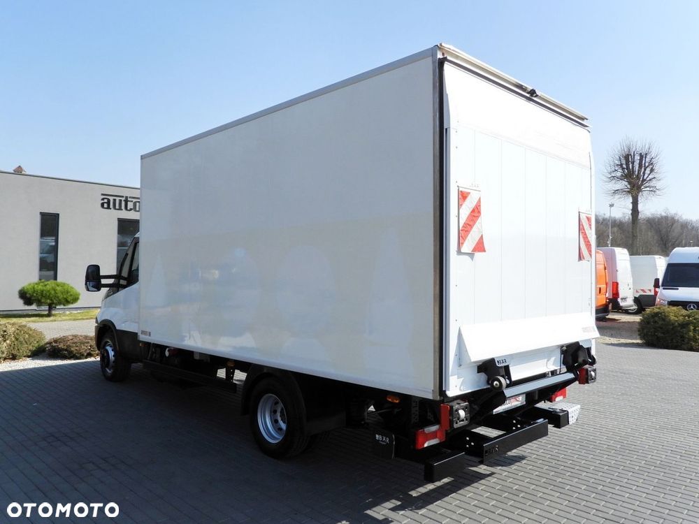 Iveco DAILY CHŁODNIA KONTENER -10*C WINDA 9 PALET ZASILANIE 230V TEMPOMAT PNEUMATYKA AUTOMAT HI-MATIC BLIŹNIACZE KOŁA KLIMATYZACJA  170KM - 10