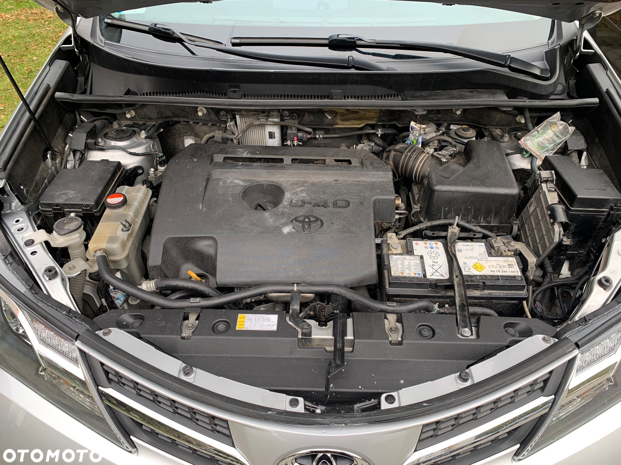 Toyota RAV4 2.0 D-4D Premium - 13