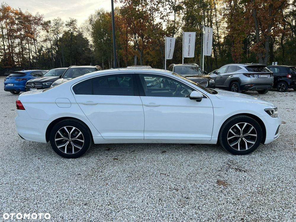 Volkswagen Passat 2.0 TDI EVO Business DSG - 9
