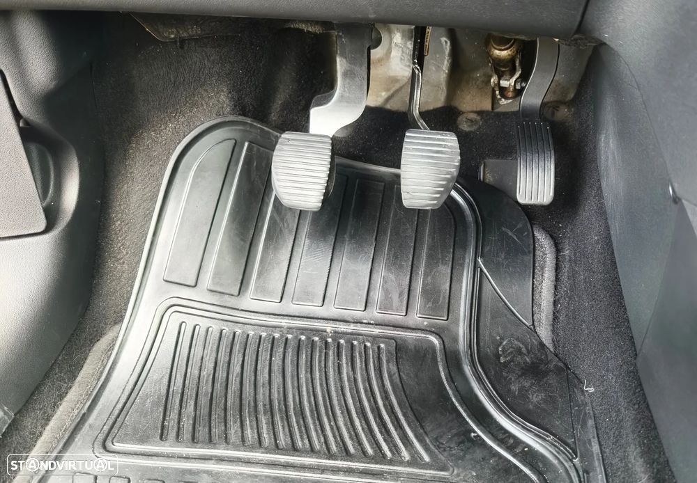 Citroën C3 1.2 PureTech Attraction - 15