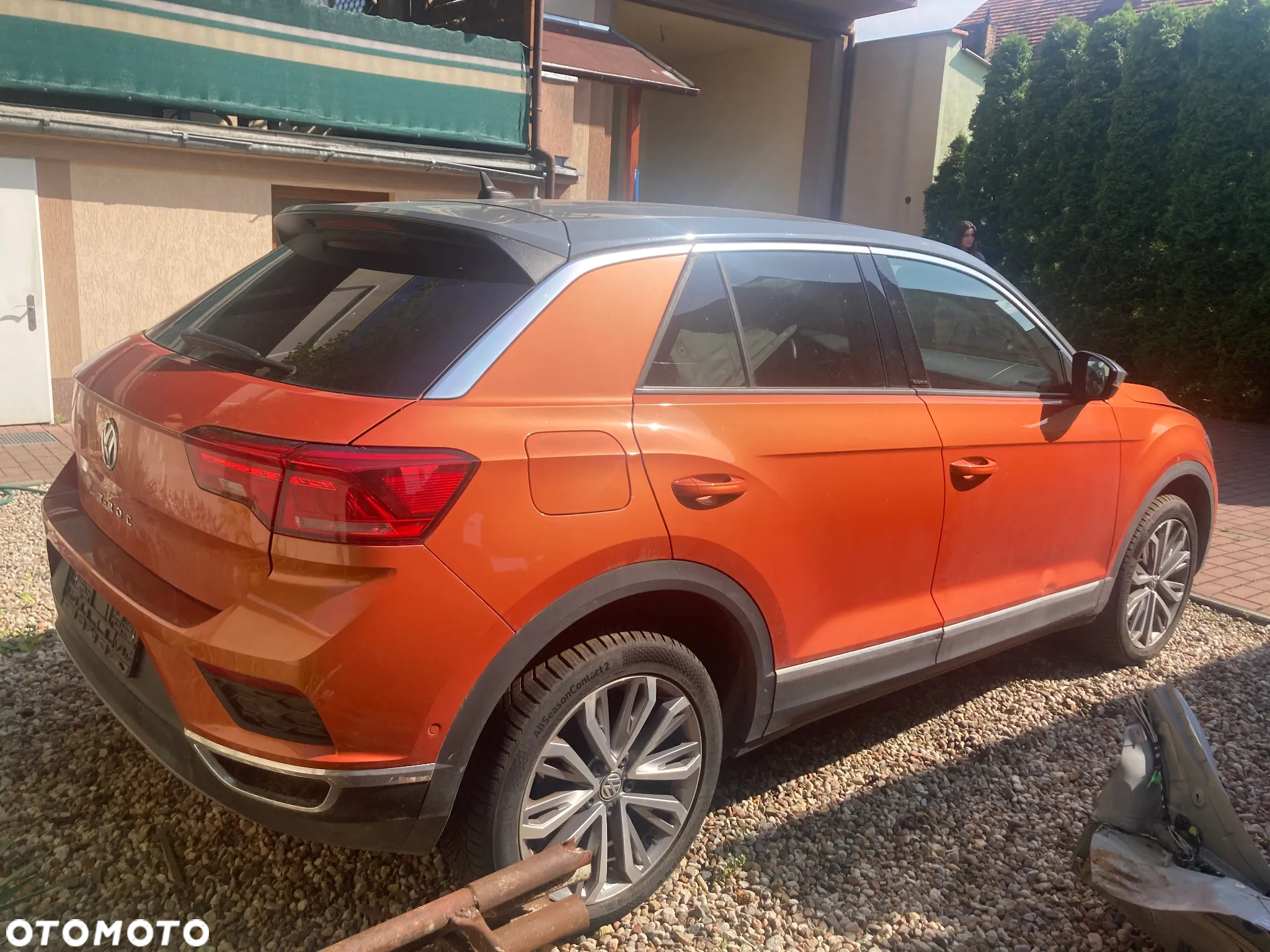 Volkswagen T-Roc - 8
