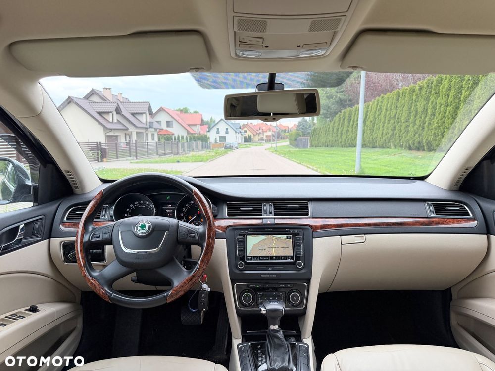 Skoda Superb - 23
