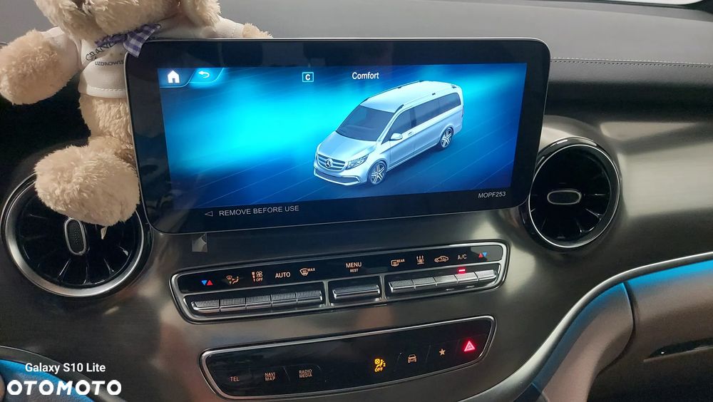 Mercedes-Benz Klasa V 300 d 4-Matic Exclusive 9G-Tronic (d³ugi) - 36