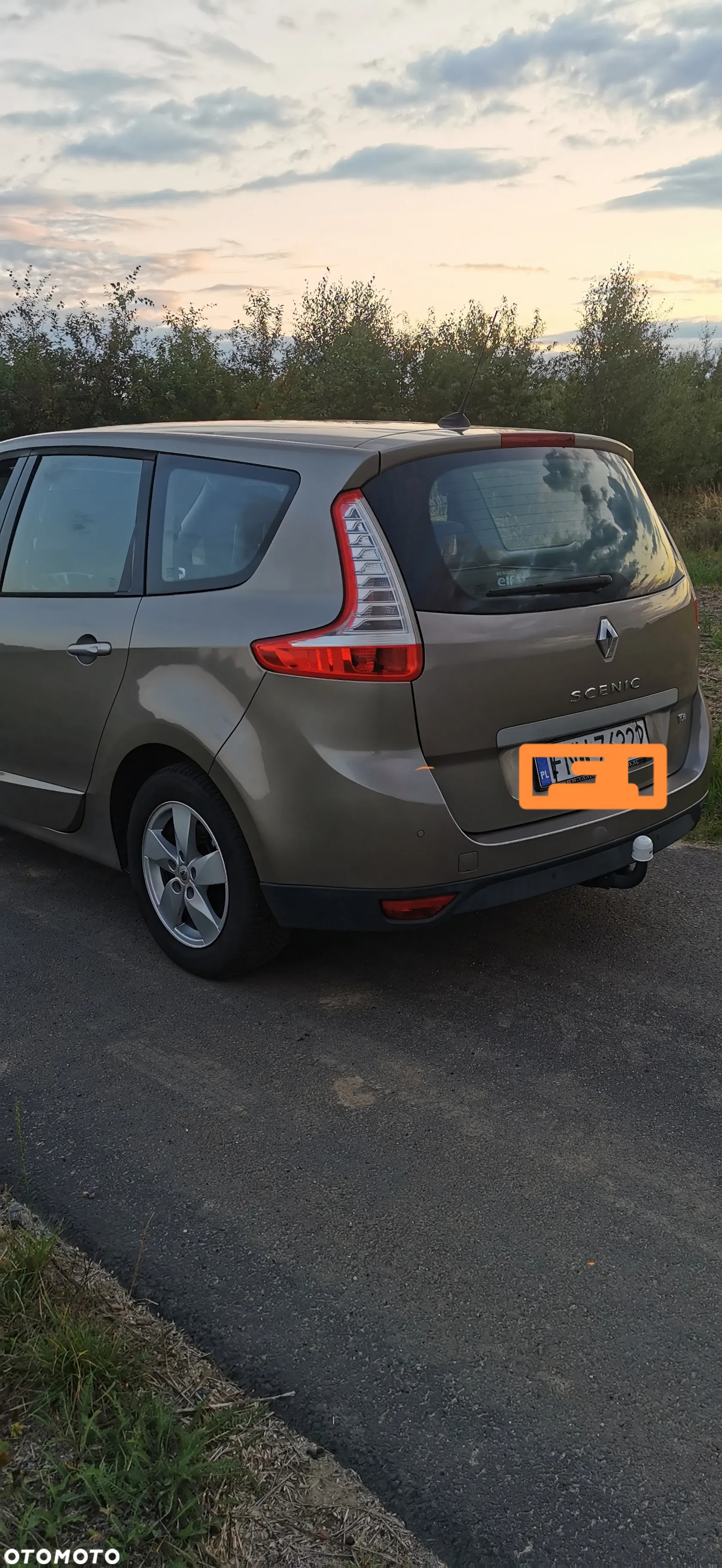 Renault Grand Scenic Gr 1.4 16V TCE TomTom Edition - 11