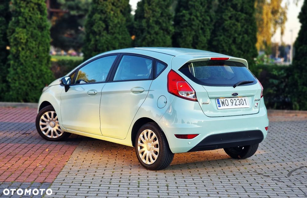 Ford Fiesta 1.0 EcoBoost S&S TITANIUM - 19