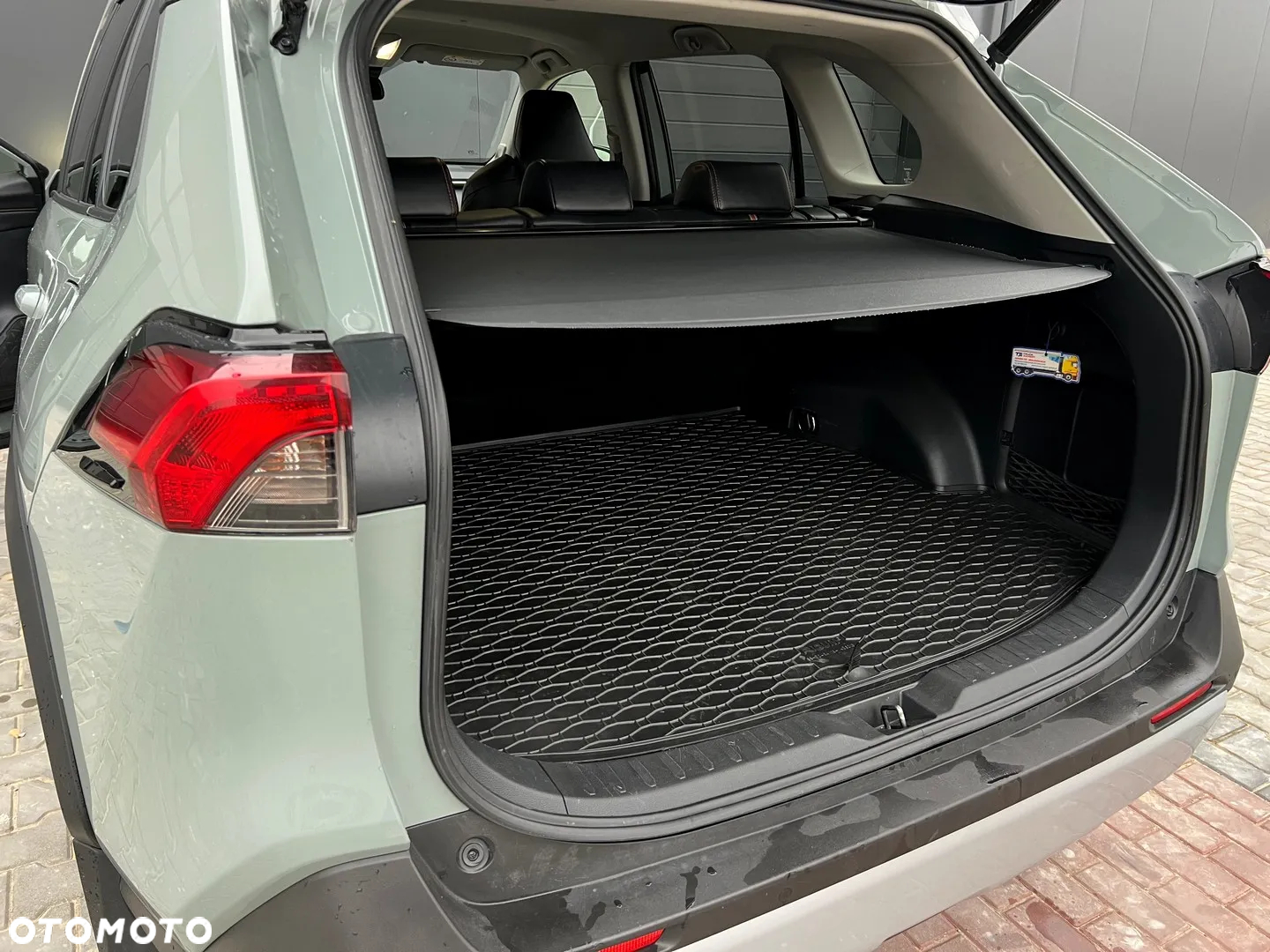 Toyota RAV4 2.5 Hybrid Adventure 4x4 - 32
