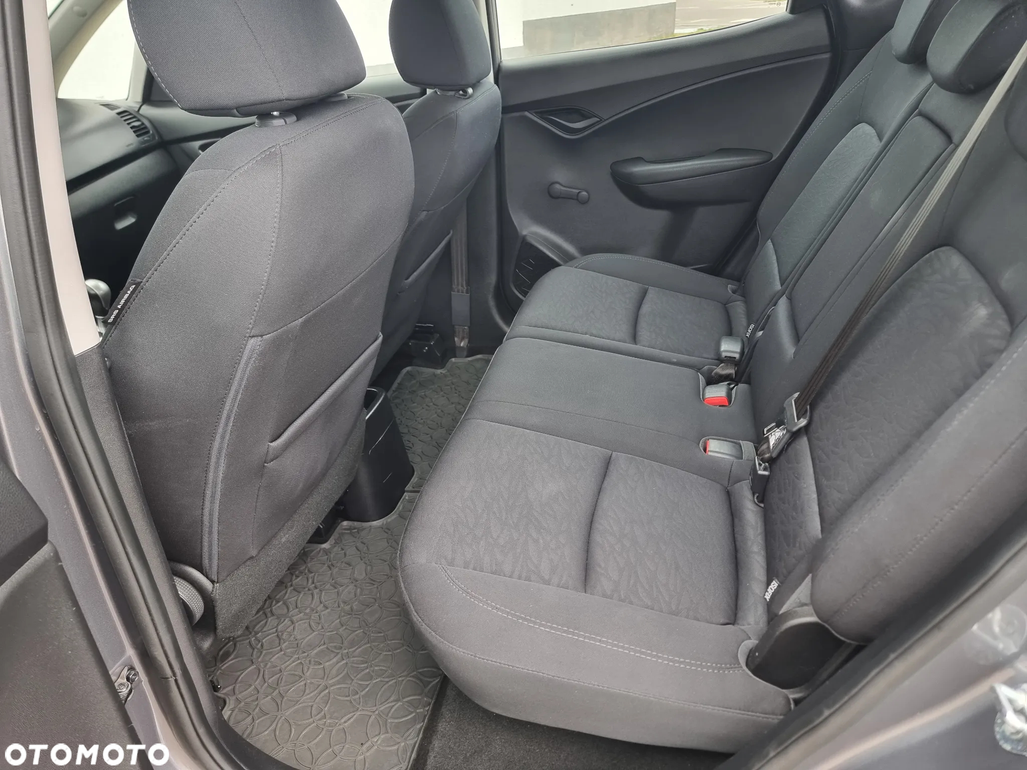 Hyundai ix20 - 8