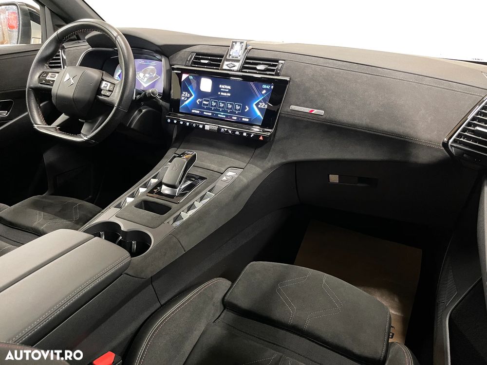 DS Automobiles DS 7 Crossback Crosback 1.6 PHeV AWD 300 EAT8 Bastille+ - 10