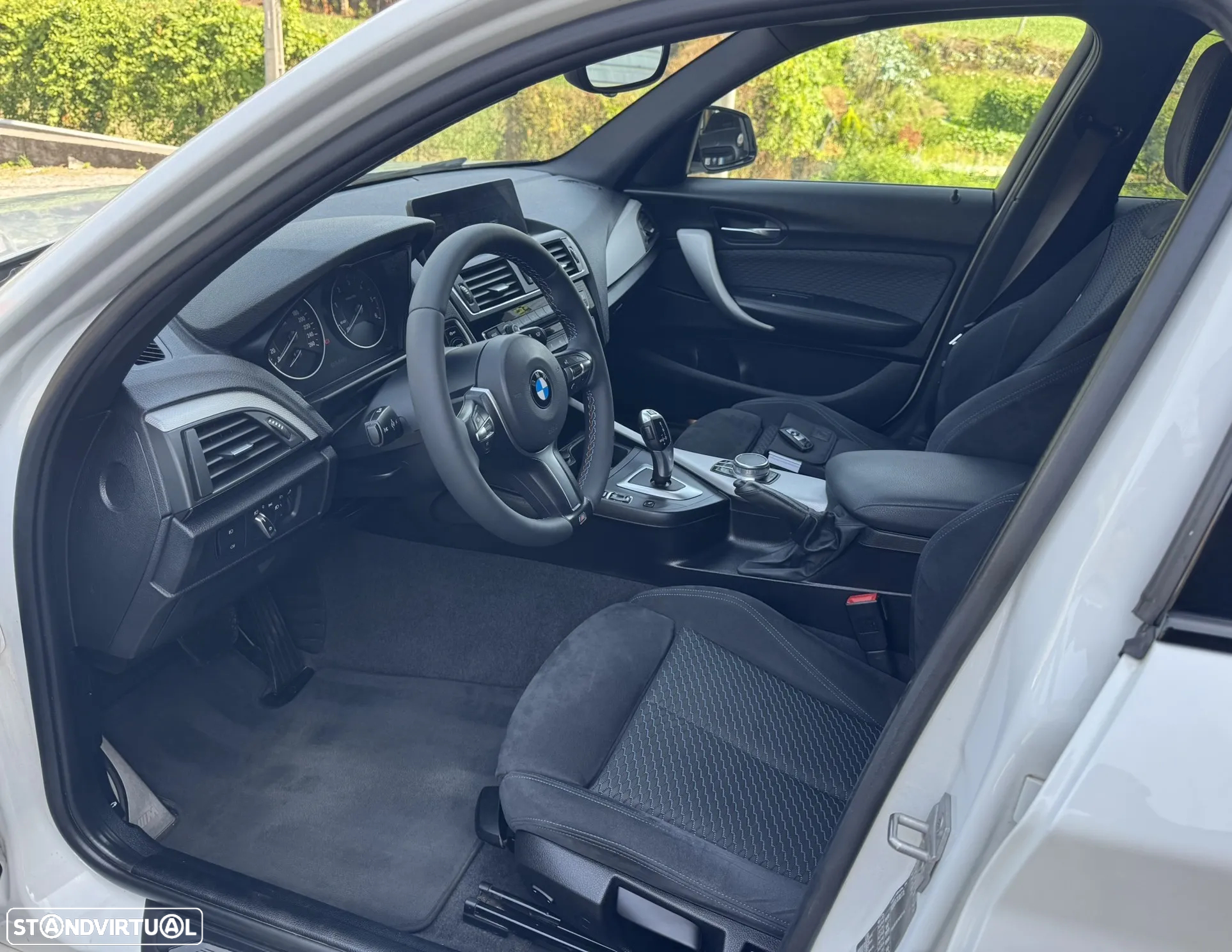 BMW 118 d Pack Desportivo M - 2