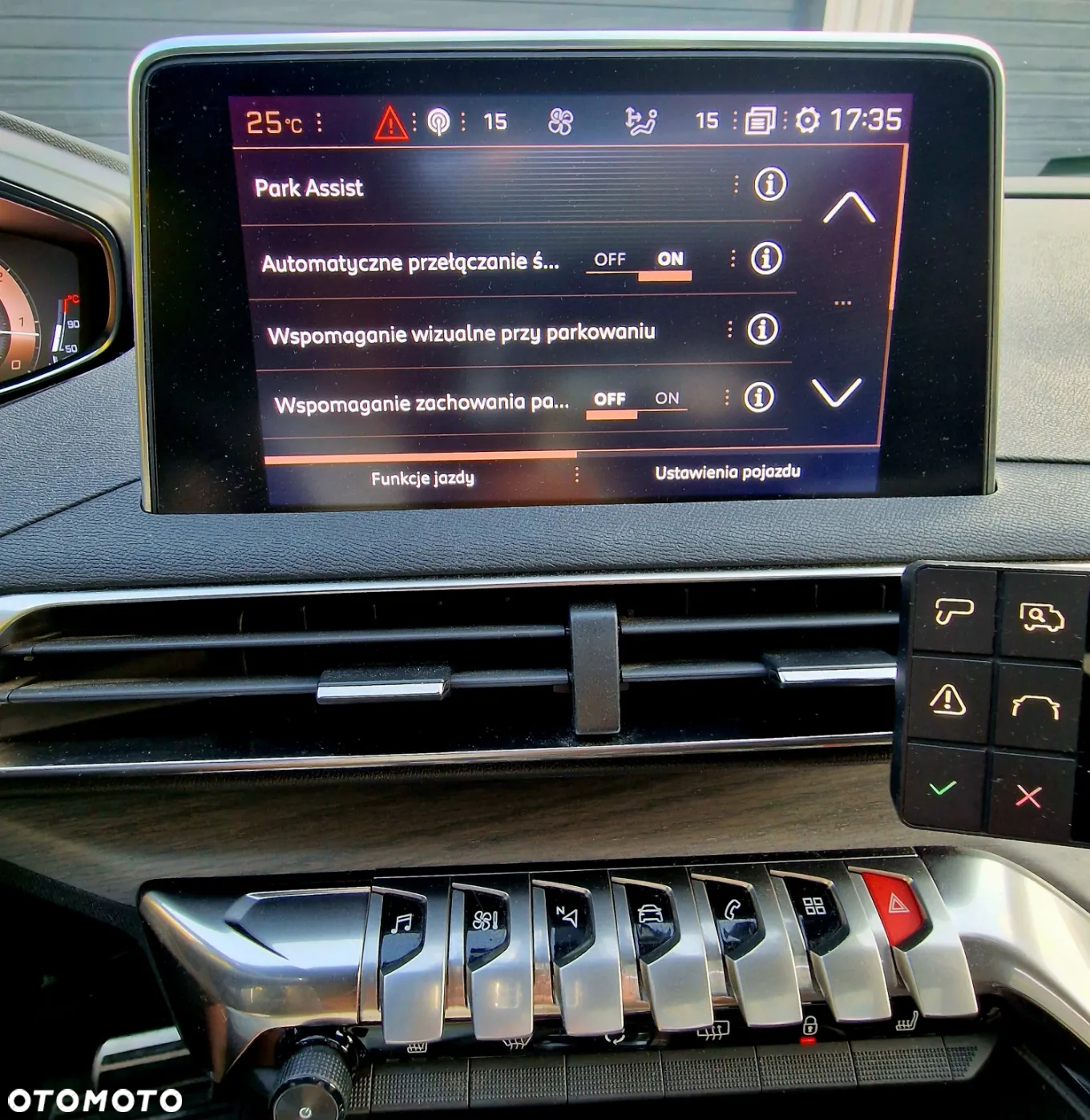 Peugeot 5008 2.0 BlueHDi GT S&S EAT8 - 32