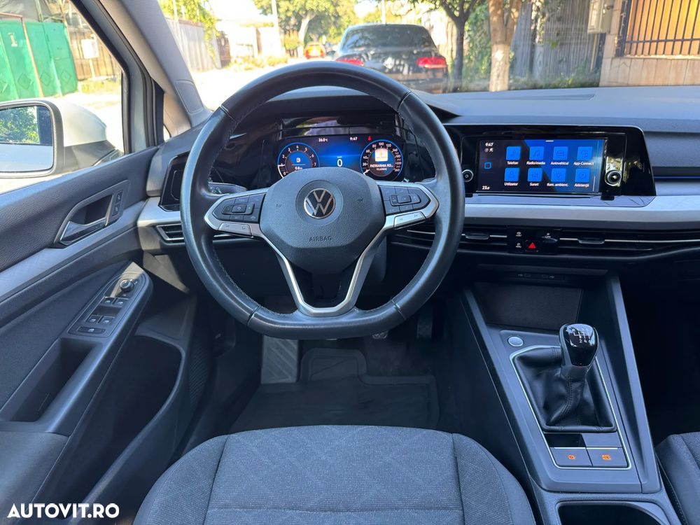 Volkswagen Golf - 3