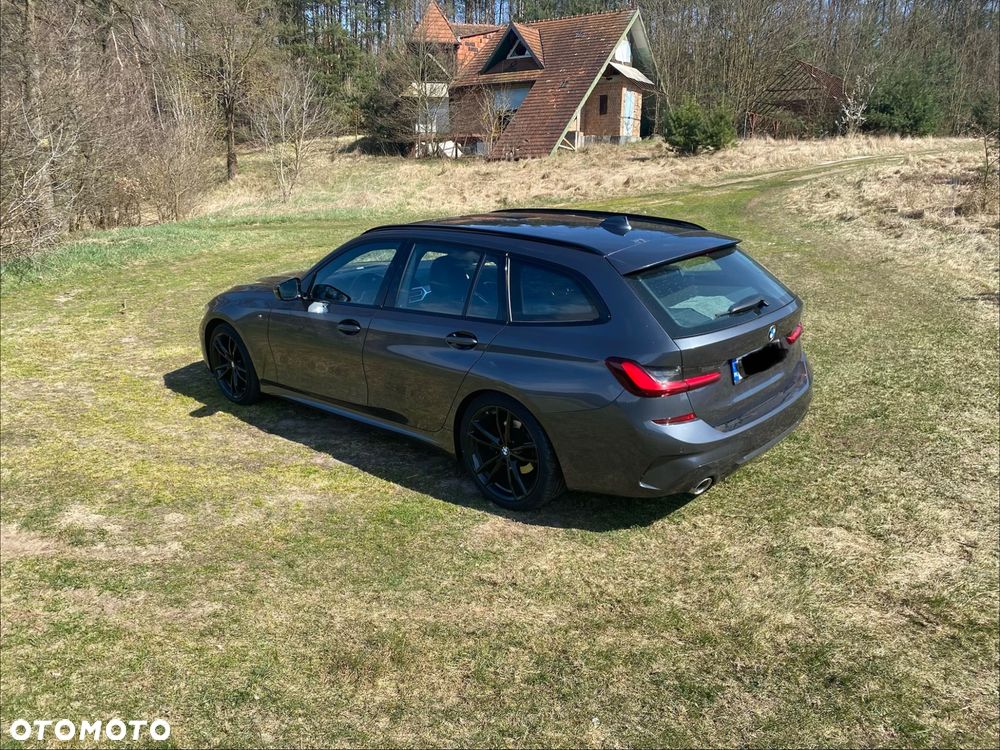 BMW Seria 3 318i - 11