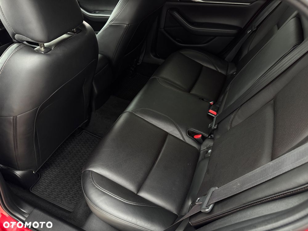 Mazda 3 SKYACTIV-D 1.8 - 11