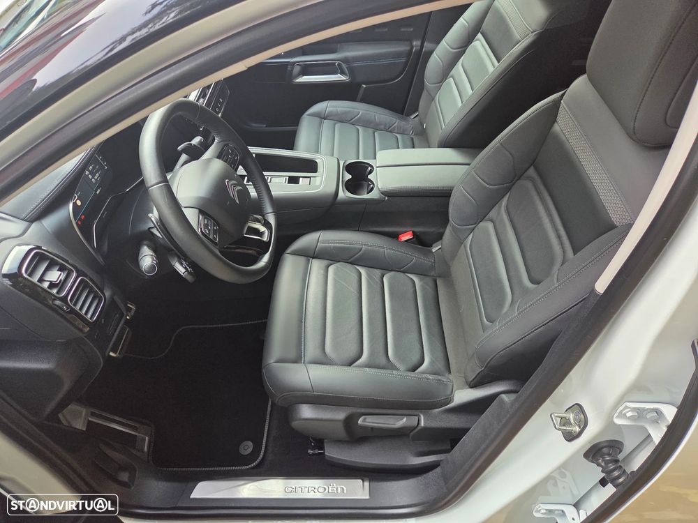 Citroën C5 Aircross 1.2 PureTech Shine EAT8 - 11