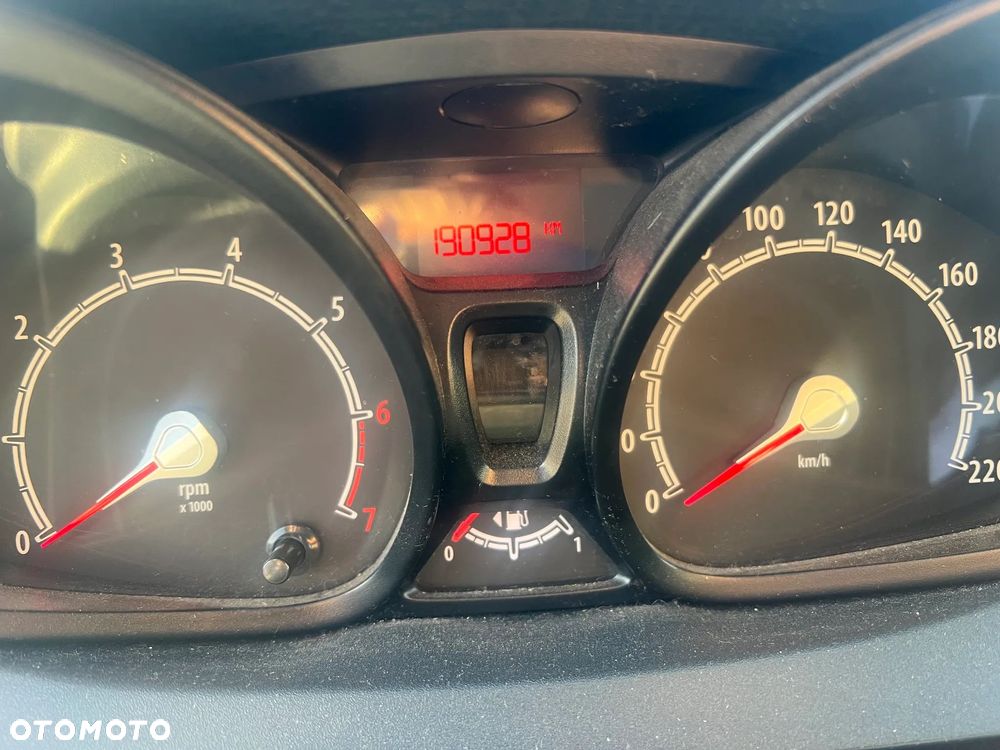 Ford Fiesta 1.25 Gold X (SVP) - 11