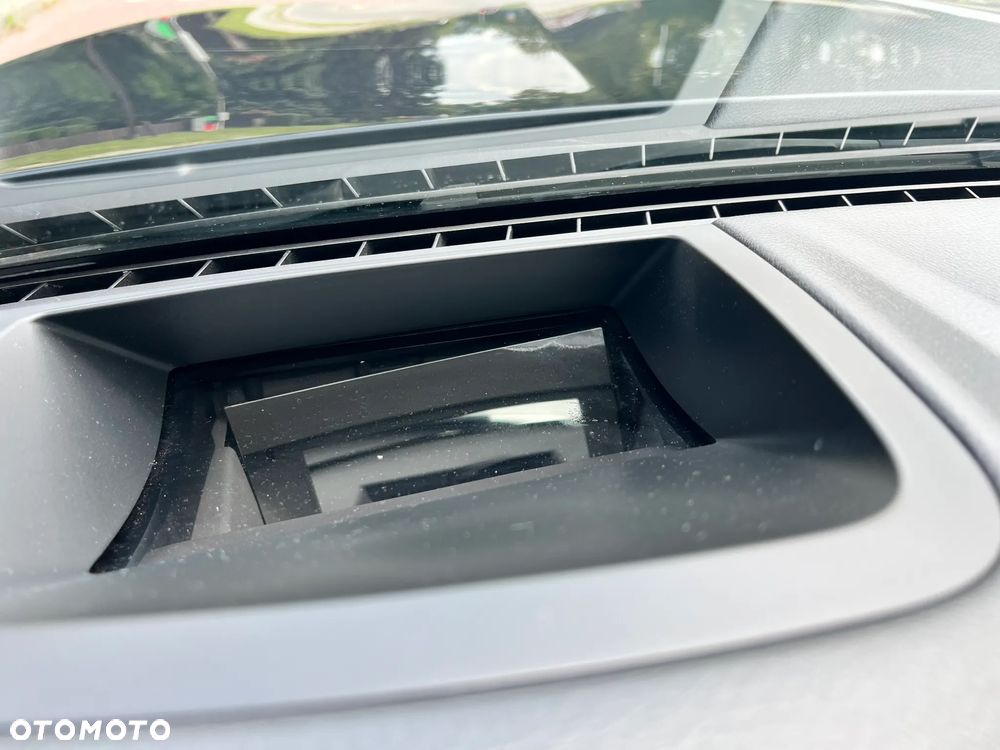 BMW Seria 5 - 36