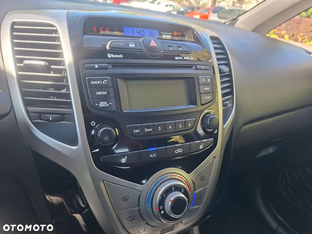 Hyundai ix20 1.4 blue Passion - 21