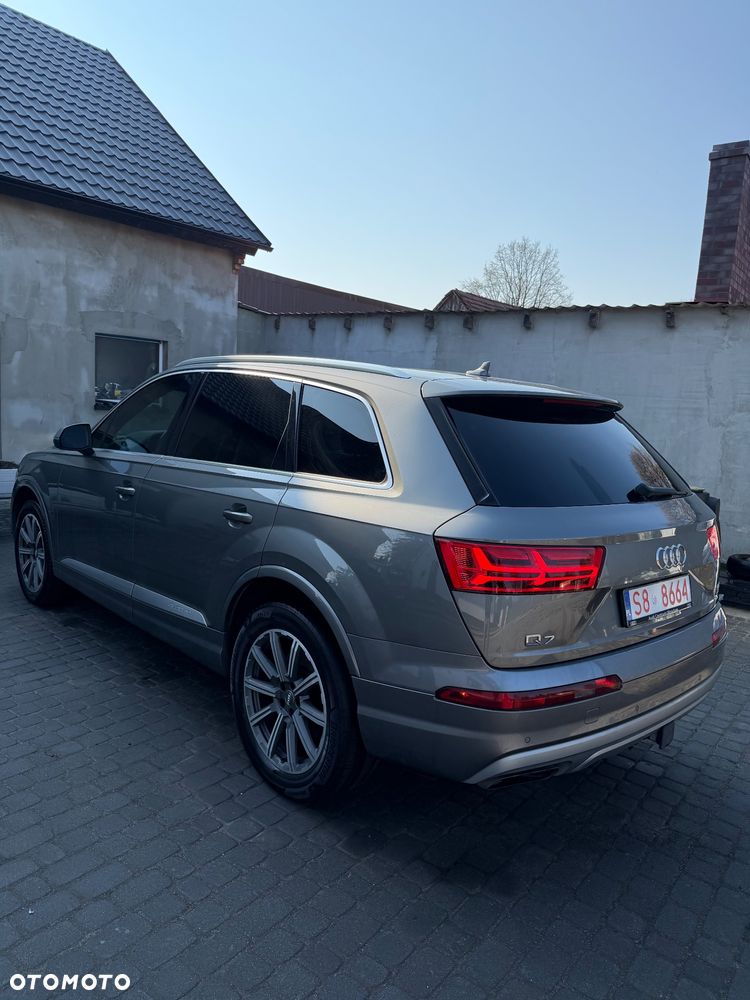 Audi Q7 - 5