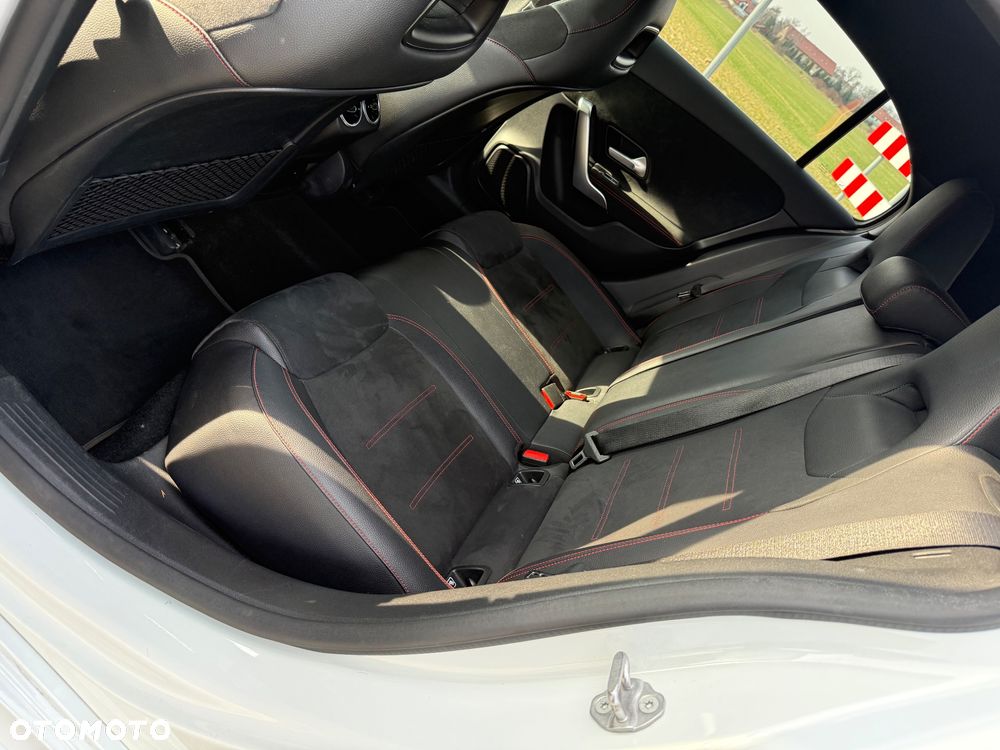 Mercedes-Benz Klasa A 180 AMG Line 7G-DCT - 31