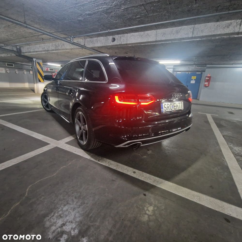 Audi A4 - 24