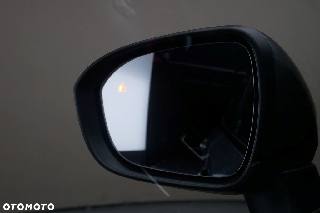 Nissan Qashqai - 32