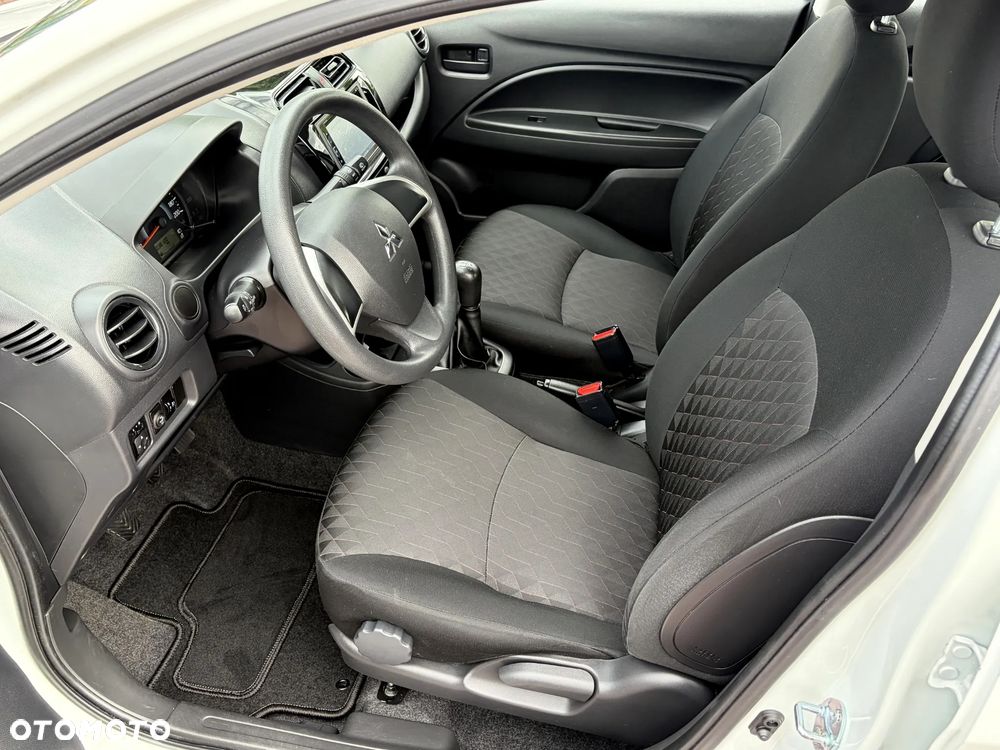 Mitsubishi Space Star 1.2 Select - 11