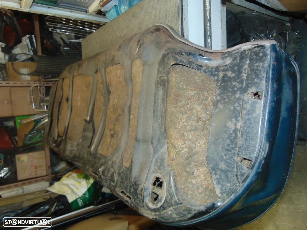 Mercedes W123 bancos trás - 17