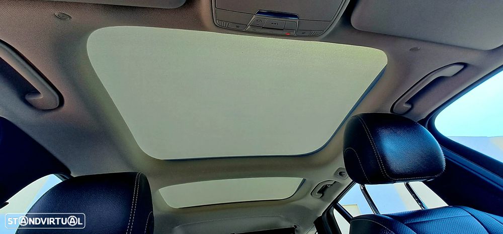 Mercedes-Benz E 300 Bluetec Hybrid Avantgarde - 36