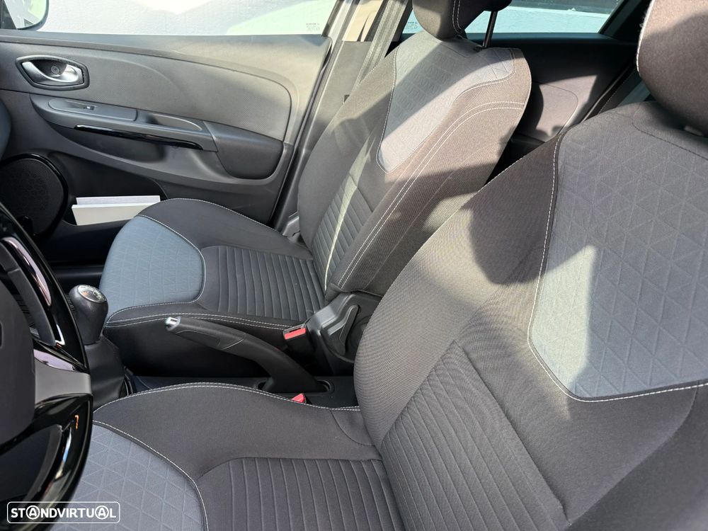 Renault Clio Sport Tourer 0.9 TCE Dynamique S - 21