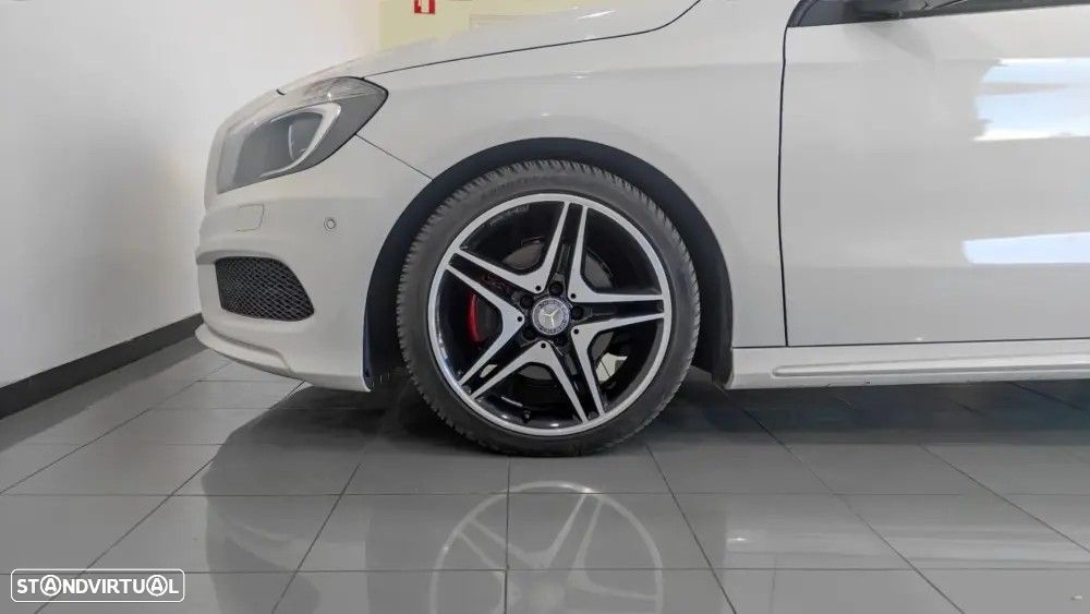 Mercedes-Benz A 200 CDI BE AMG Sport - 42