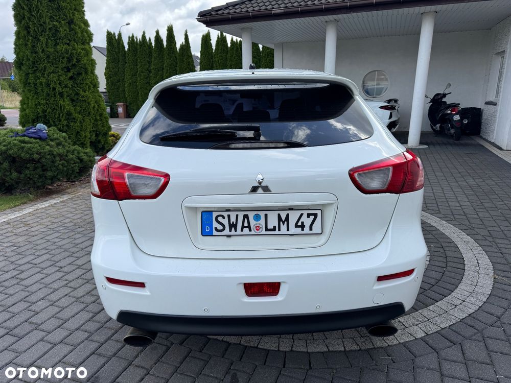 Mitsubishi Lancer - 5