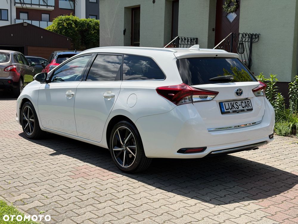 Toyota Auris 1.8 VVT-i Automatik Edition S+ - 5