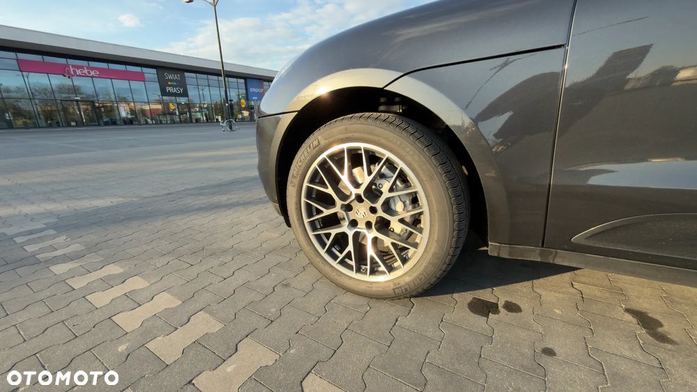 Porsche Macan - 27