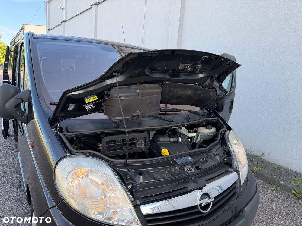 Opel Vivaro L2H1 2.9t - 8