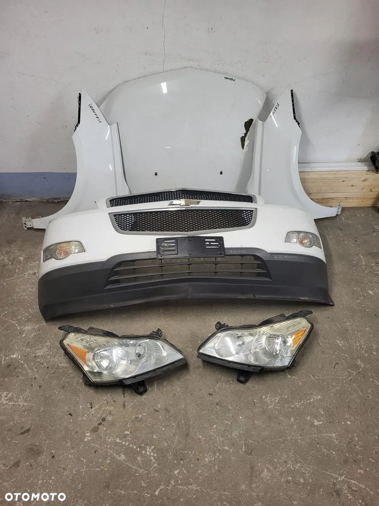 Chevrolet traverse maska - 6